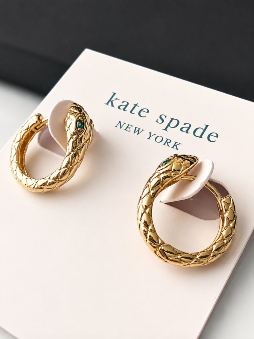 Kate Spade Gold Snake Hoop Earrings Green Crystal Eyes🐍 ✨